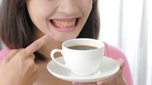 coffee stained teeth